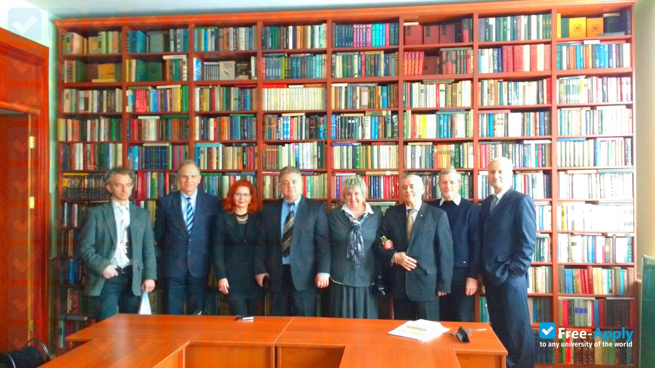 Foto de la Ivano Frankivsk National Medical University #8