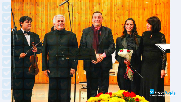 Photo de l’Dnipropetrovsk Conservatoire Glinka #6