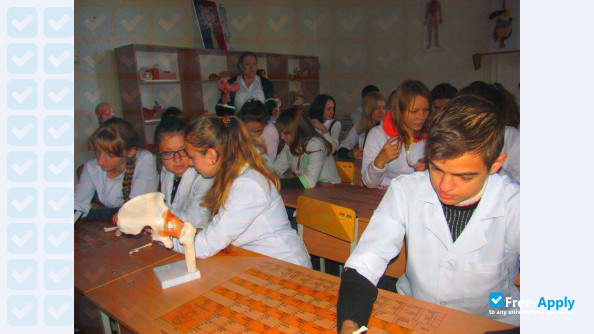Photo de l’Donetsk National Medical University #3