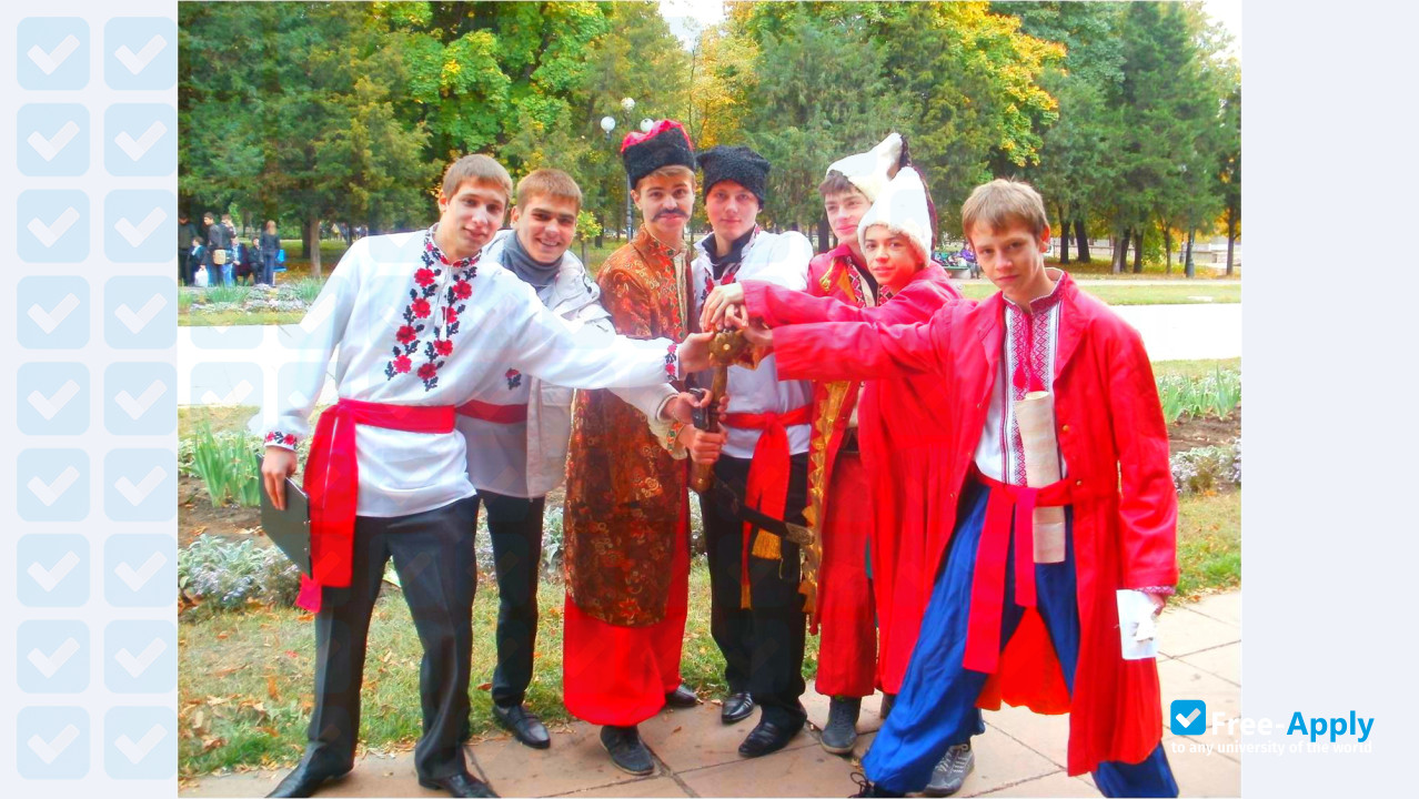 Foto de la Dnipropetrovsk National University Honchar #11