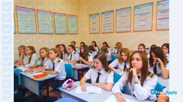 Photo de l’International Humanitarian University #10