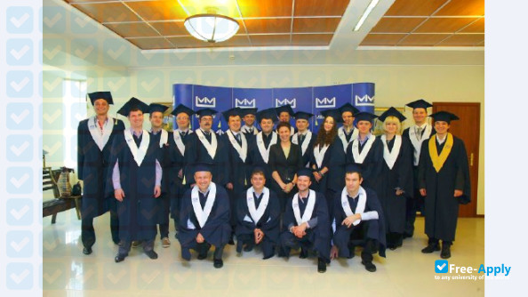 Foto de la International Management Institute MIM Kyiv #4