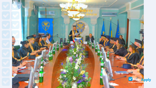 Foto de la Alfred Nobel University #3