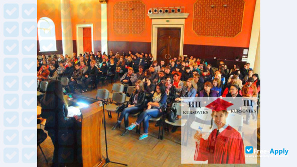 Foto de la Berdyansk State Pedagogical University #9