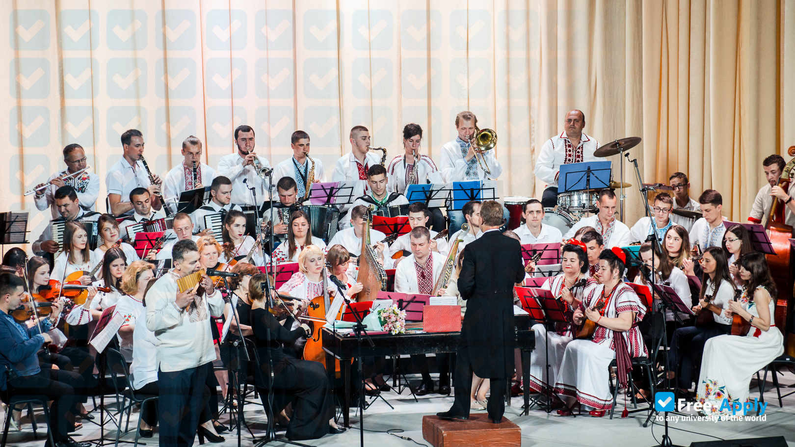 Foto de la Kamianets-Podilskyi Ivan Ohiienko National University #19