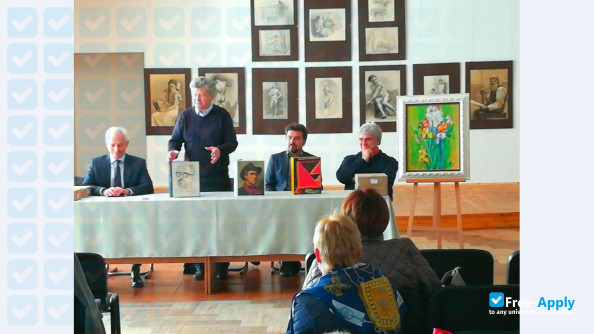 Lviv Academy of Arts photo #2