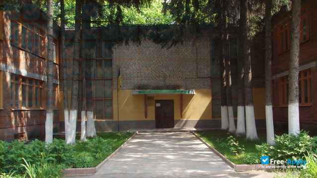 Kharkiv Institute of Ecology and Social Protection фотография №3