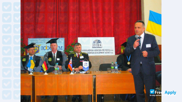Photo de l’Lviv University of Business and Law #8