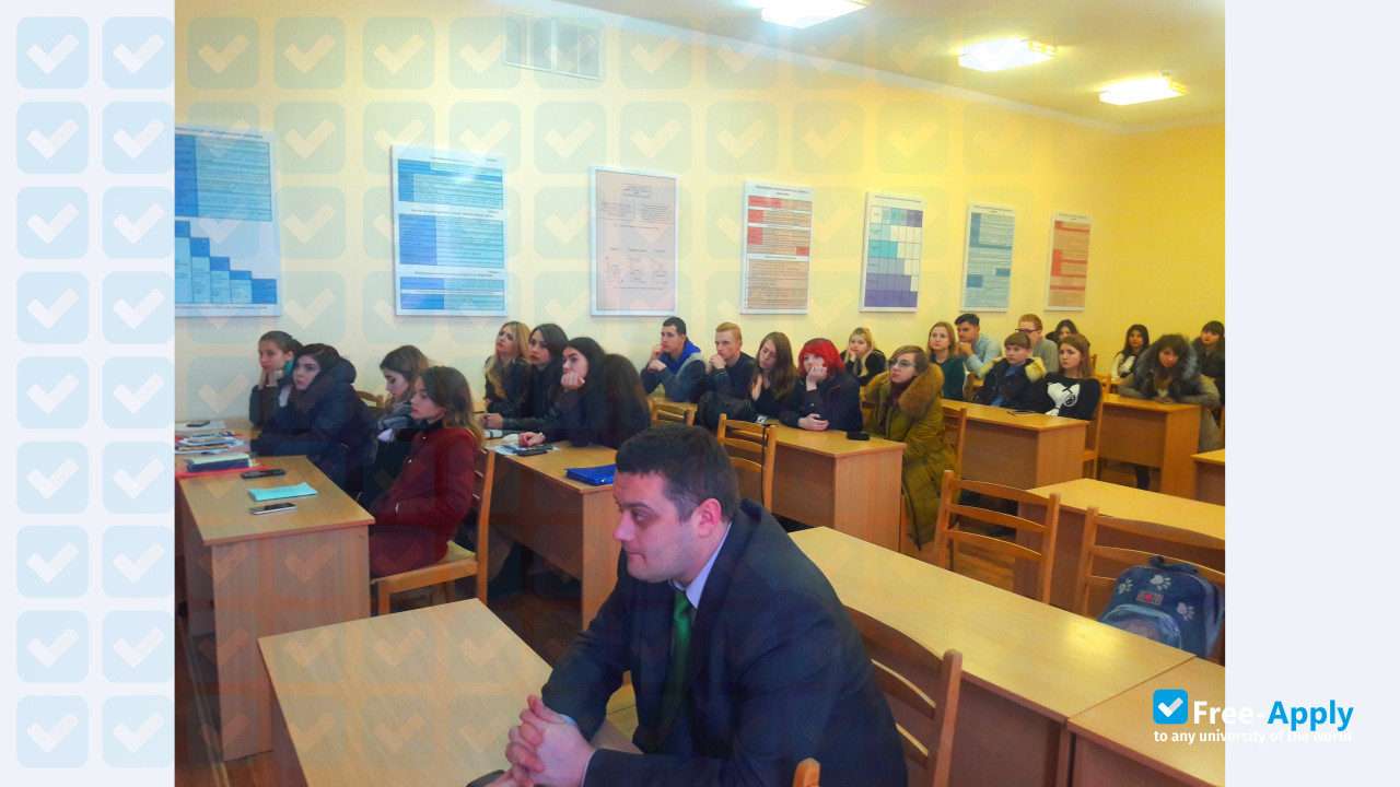 Foto de la Mariupol State University #3