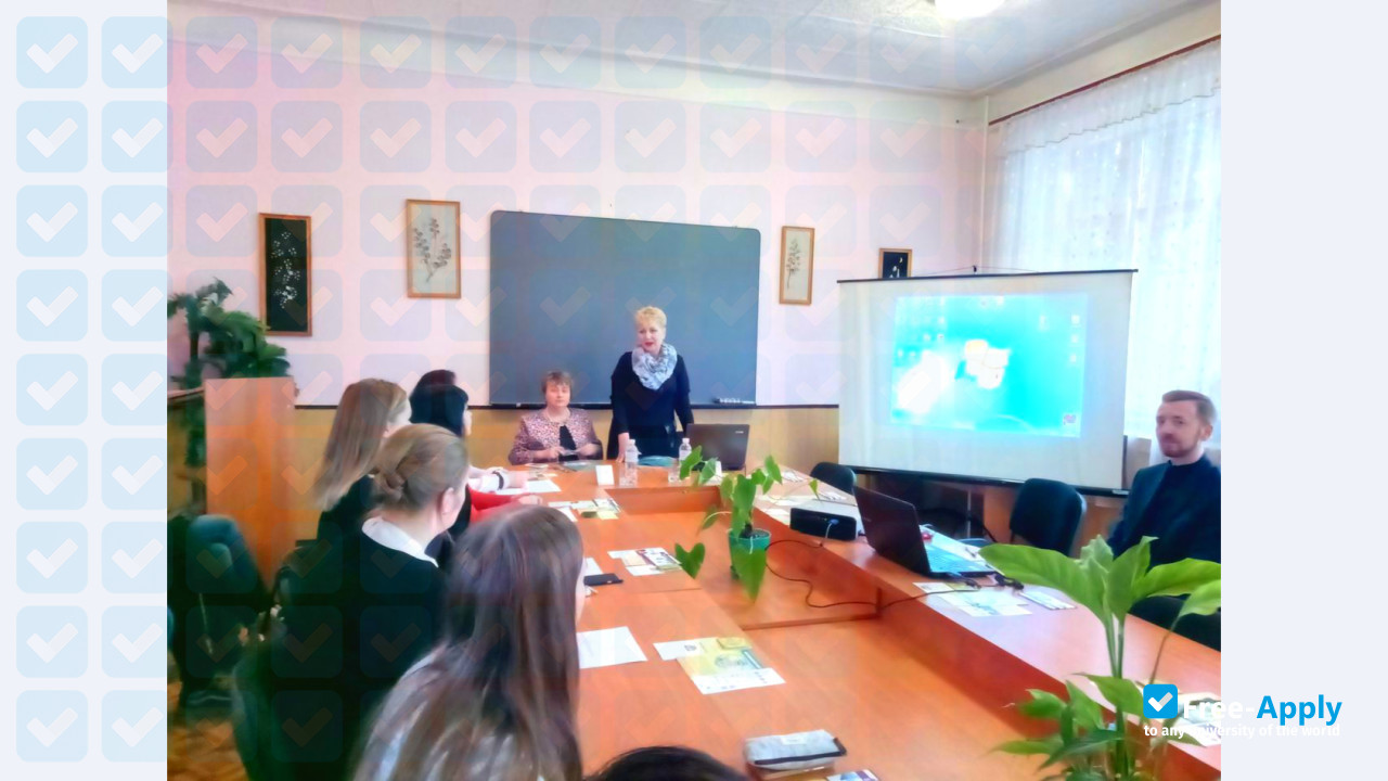Photo de l’Kirovograd Institute of Human Development - KIRoL #12