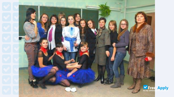 Photo de l’Kremenetskaya oblastnaya humanytarno-pedahohycheskaya academy behalf of Taras Shevchenko #3