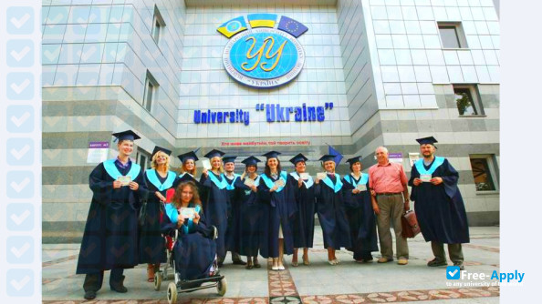 Foto de la Open International University of Human Development Ukraine #9