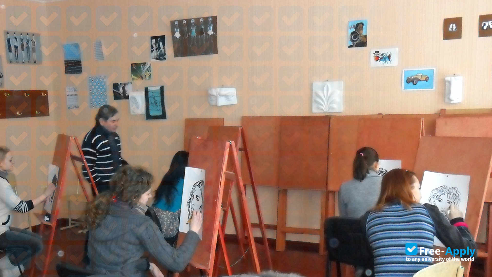 Foto de la Institution of higher education «Kyiv Academy of Applied Art» #21