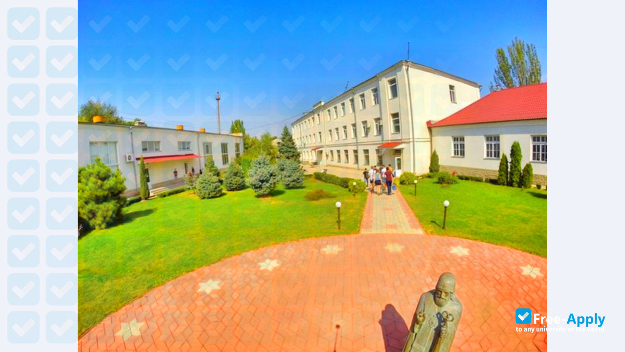 Фотография Petro Mohyla Black Sea State University