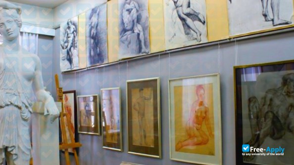 National University of Fine Arts and Architecture photo #11