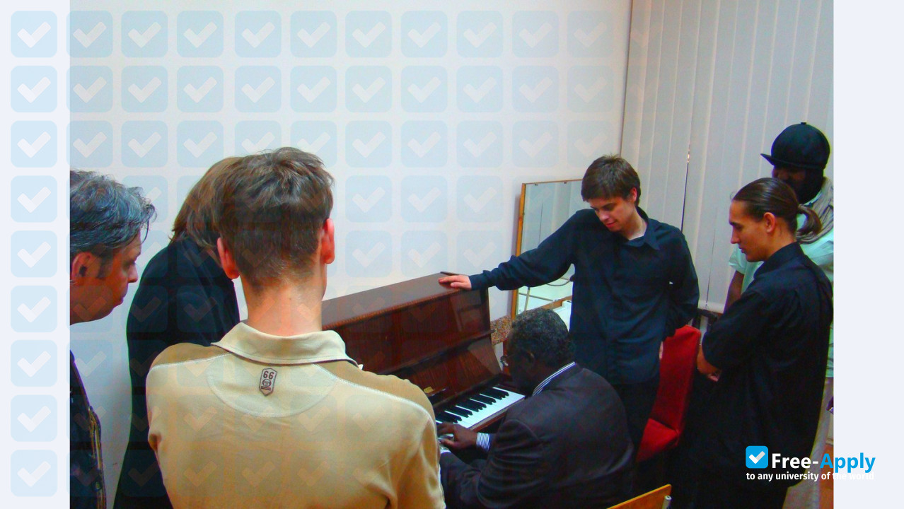 Kyiv Institute of Music P M Glier photo