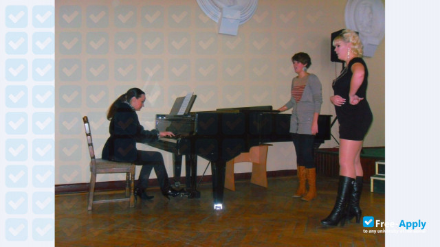 Kyiv Institute of Music P M Glier photo #5