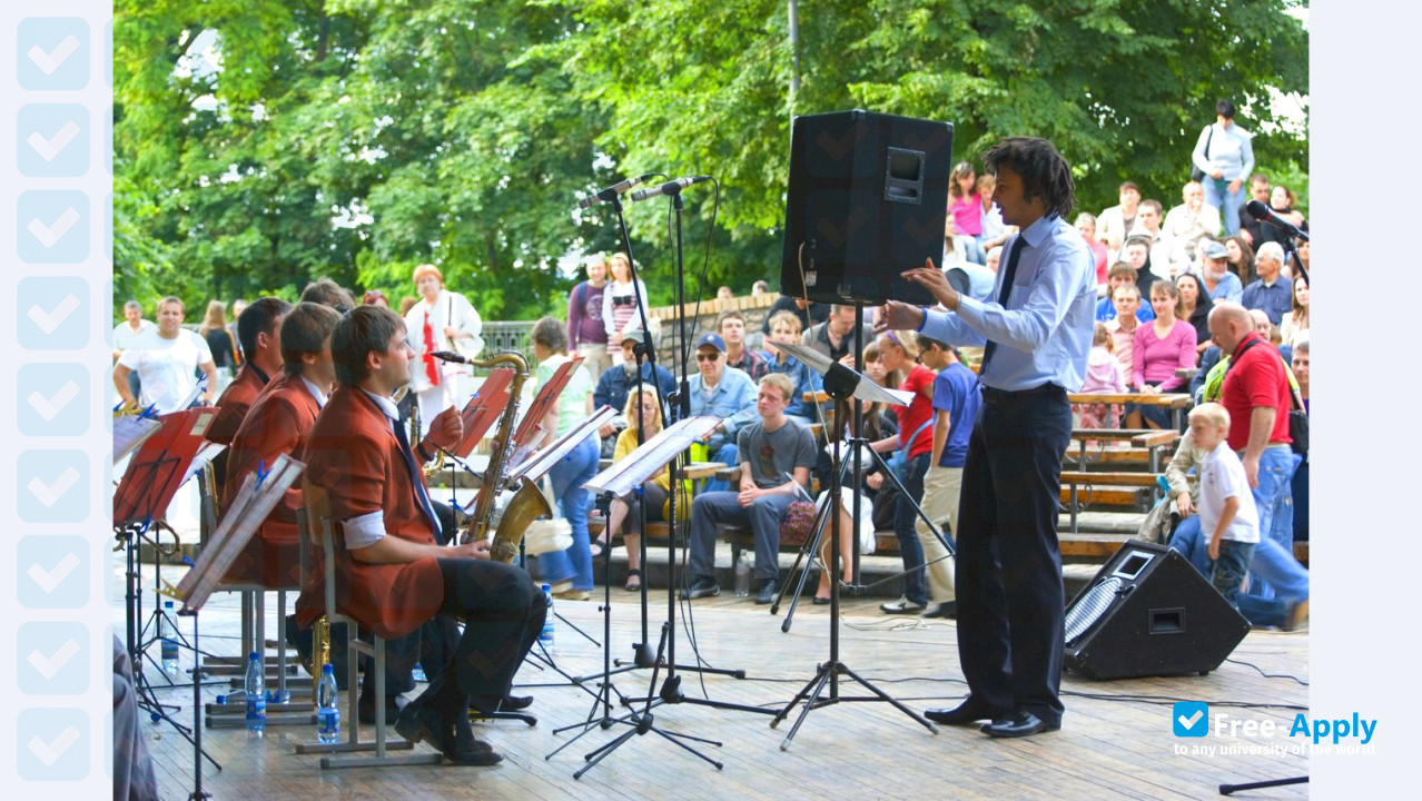 Kyiv Institute of Music P M Glier photo #9