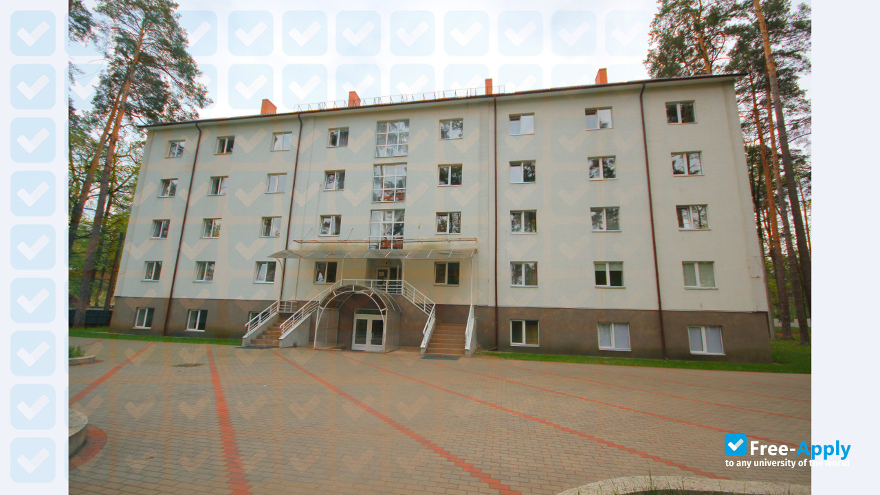 Ukrainian Humanities Institute Bucha photo #11