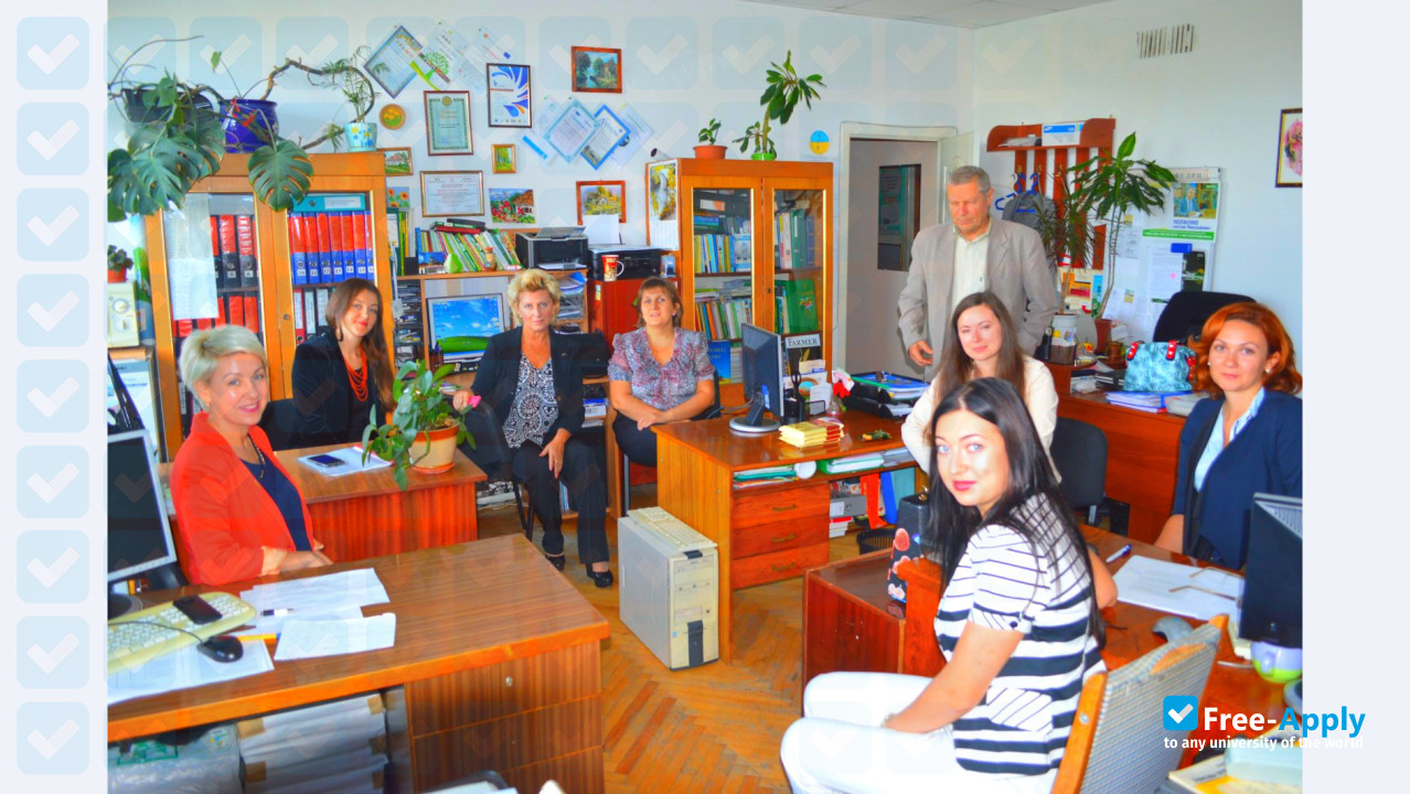 Photo de l’National University of Life and Environmental Sciences of Ukraine (National Agricultural University) #6
