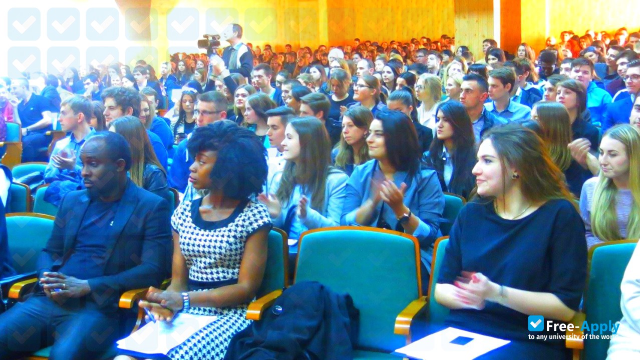 Kyiv Medical University UANM photo #7