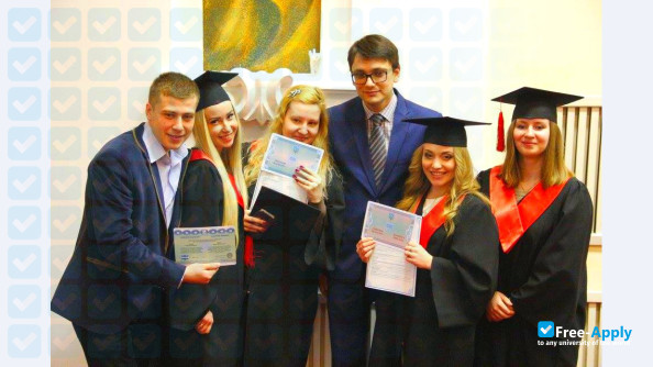 Photo de l’Kyiv National Linguistic University #4