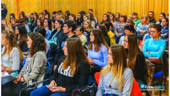 Foto de la Kyiv National University of Culture and Arts #12