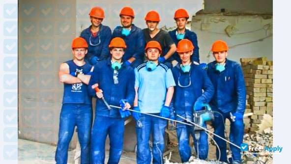 Photo de l’Kyiv National University of Construction and Architecture #8