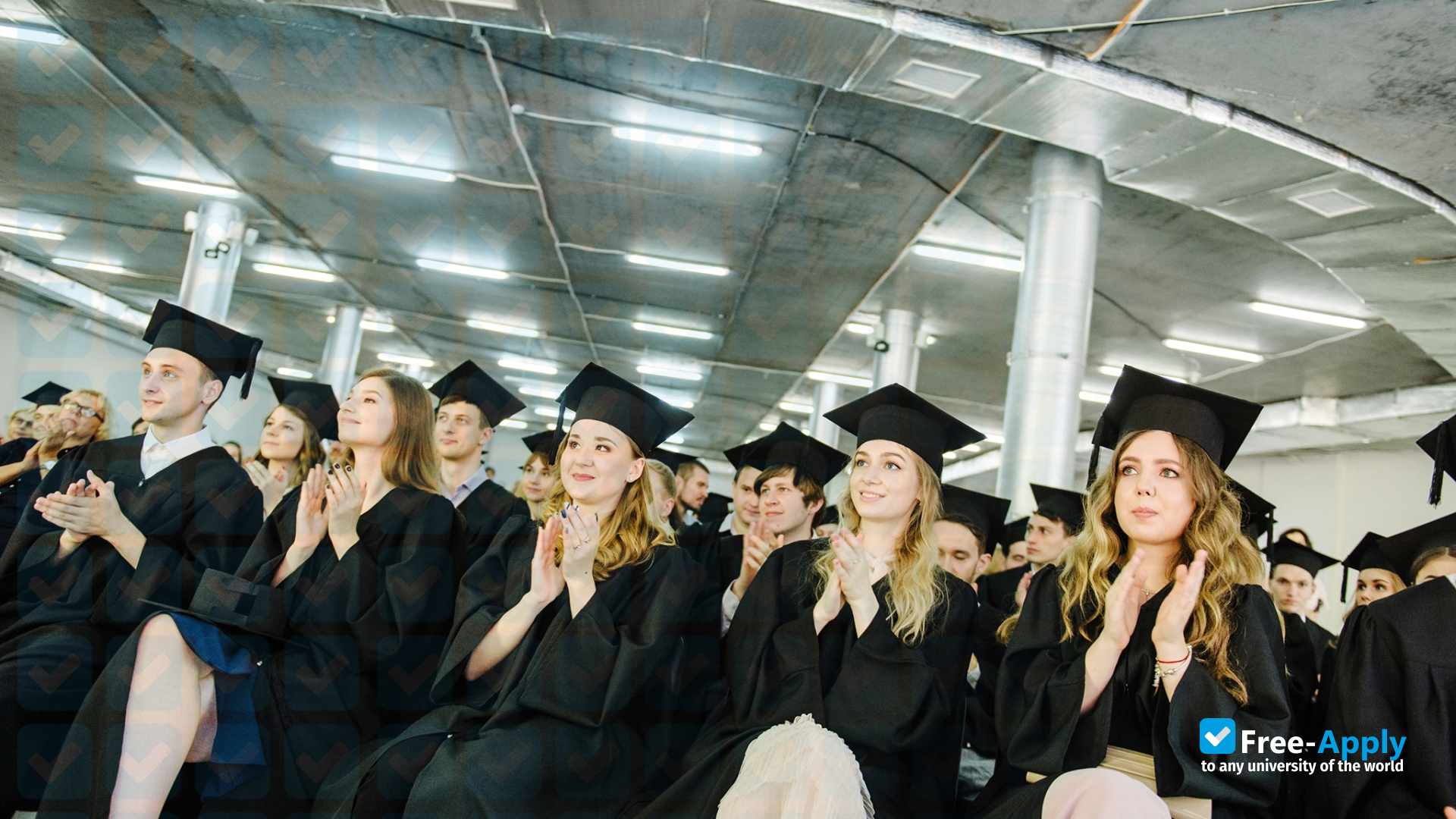 Foto de la Kyiv School of Economics