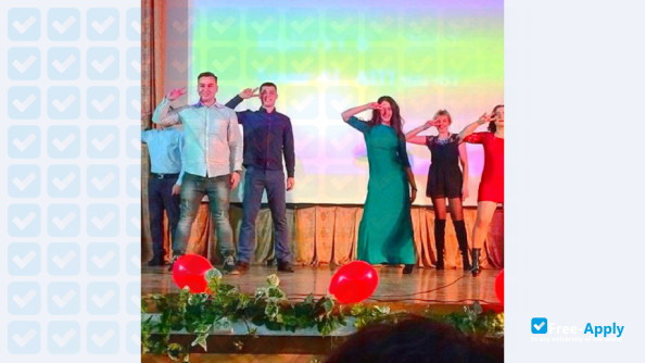 Foto de la Kharkiv State Automobile and Highway Technical University #9