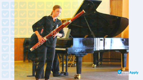 Foto de la Kharkiv State Kotlyarevsky University of Arts #3