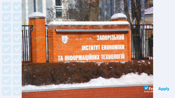 Zaporizhzhya Institute of Economics and Information Technologies фотография №2
