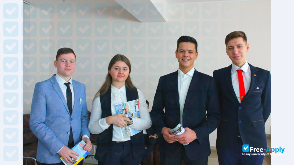 Khmelnitsky University of Management and Law photo #12