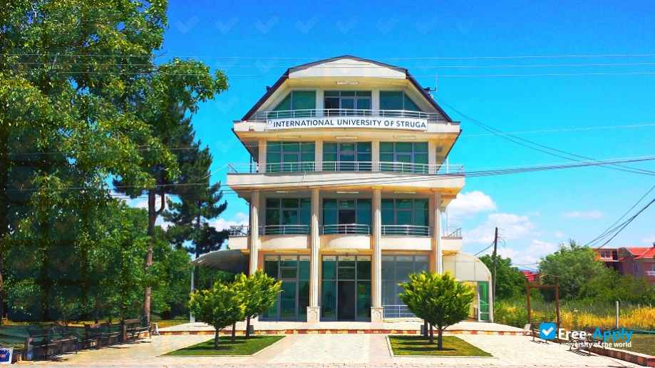 Photo de l’International University of Struga #5