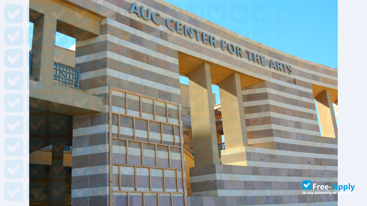American University in Cairo фотография №7