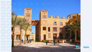 Miniatura de la American University in Cairo #8