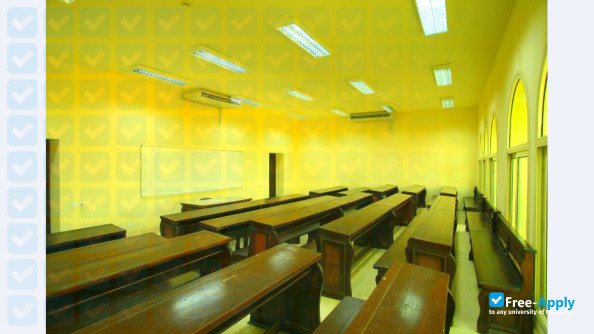 Foto de la Cairo Higher Institute for Engineering, Computer Science & Management #12