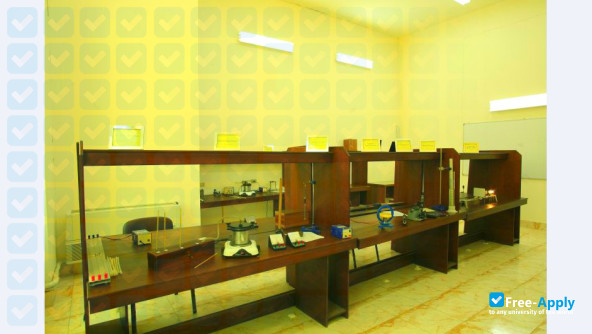 Foto de la Cairo Higher Institute for Engineering, Computer Science & Management #13