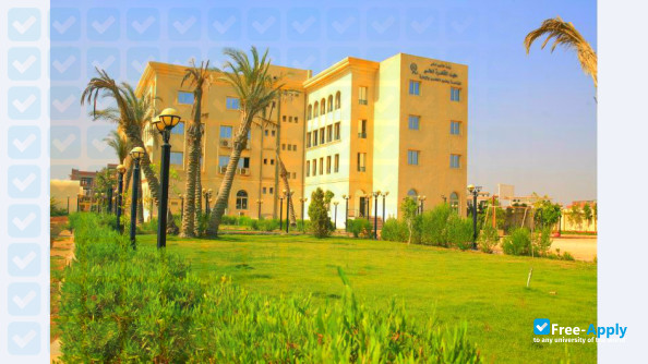 Cairo Higher Institute for Engineering, Computer Science & Management фотография №1