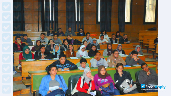 Photo de l’Cairo University #5