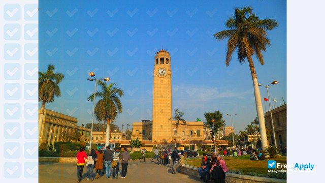 Photo de l’Cairo University #4