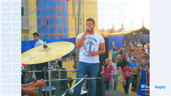 Egyptian Russian University фотография №3