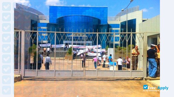 Foto de la University of Science and Technology at Zewail City #7
