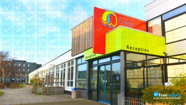 Great Yarmouth College photo #3