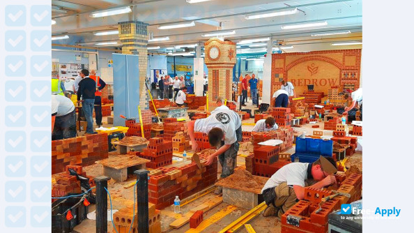Foto de la Hull College #8