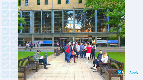 King's College London photo #12