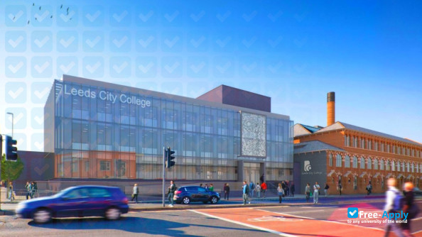 Leeds City College photo #8