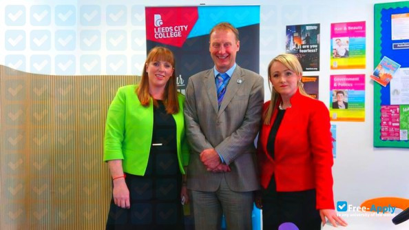 Leeds City College photo #6