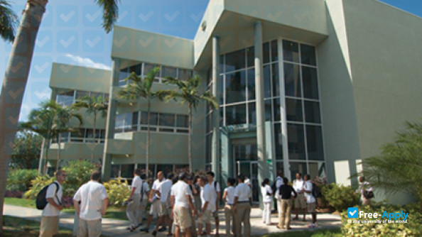 St. Matthews University photo #12