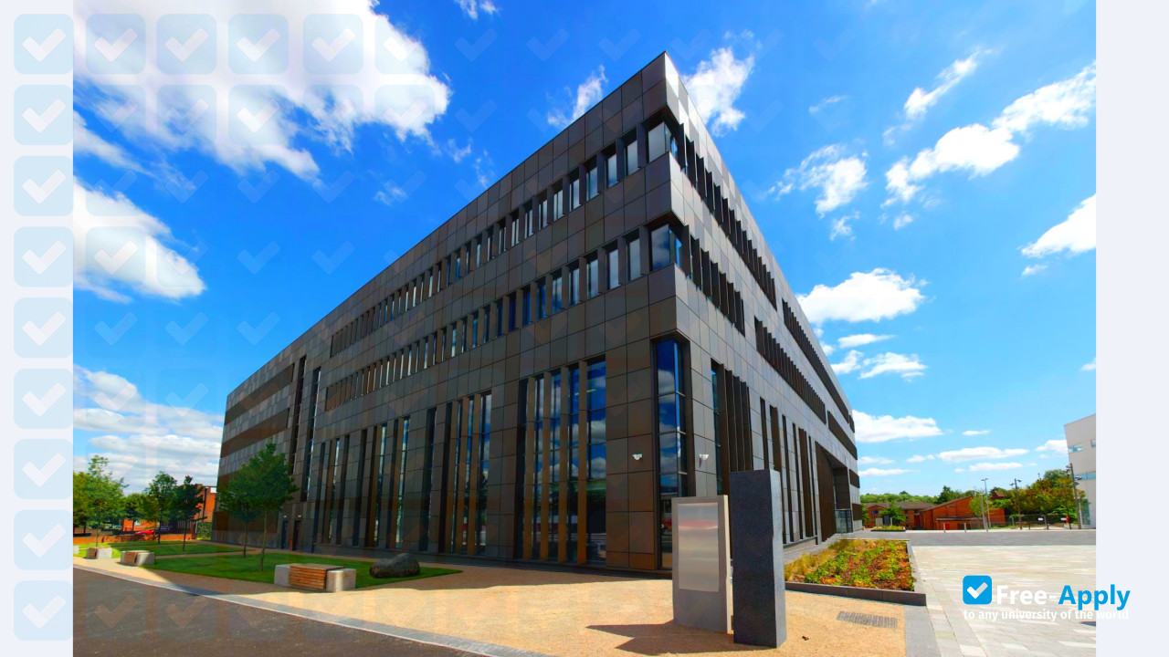Staffordshire University фотография №13
